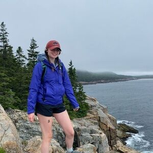 Meet your Posher, Abby